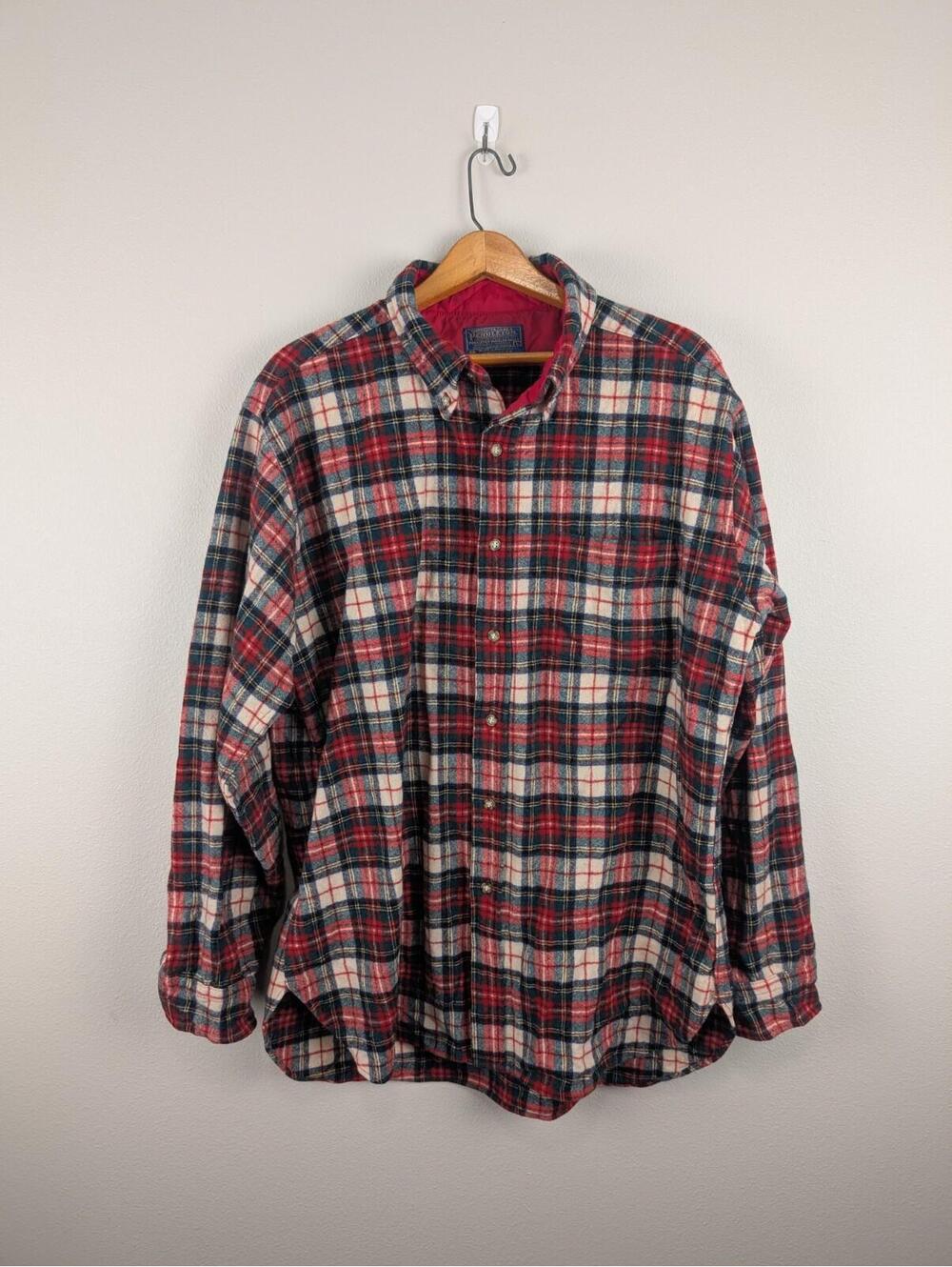 VINTAGE Pendleton Lodge flannel Shirt Mens Latge Red Green Navy Button Up 70s